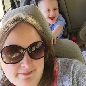 Meet your Posher, Andrea